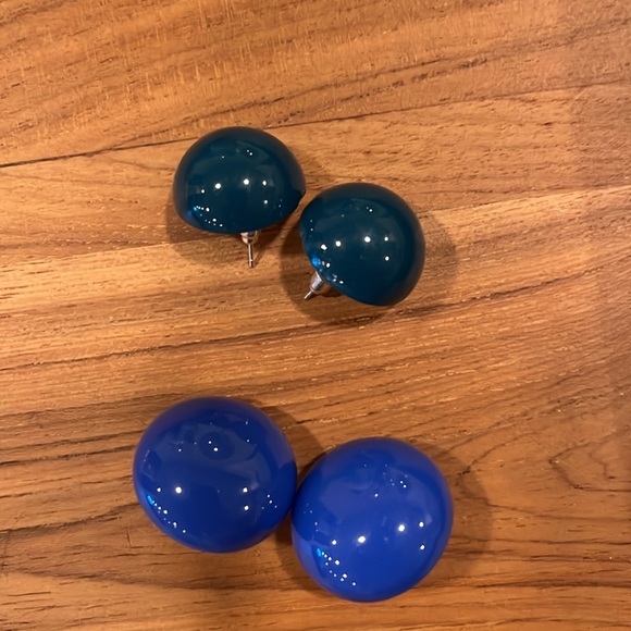 Peach wig and crown - Picture 3 of 3